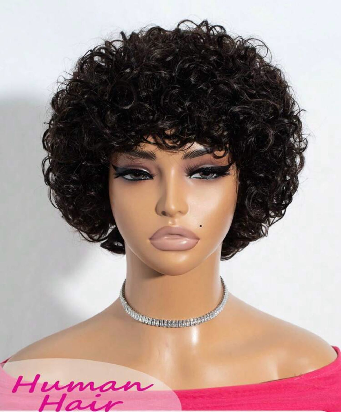 Perruque en cheveux humains Jerry Curly pour femmes noires – Perruque courte de 10 pouces, coupe pixie afro bouclée avec frange, cheveux colorés bruns – Modèle Allure.